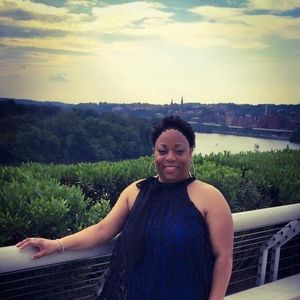 Meet your Posher, Charlease